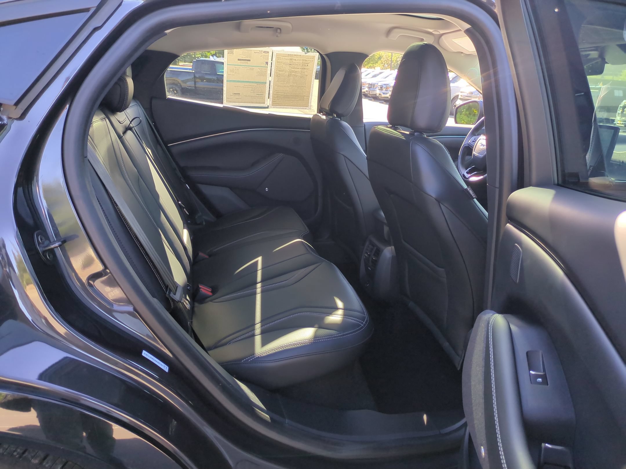 Used 2022 Ford Mustang Mach-E Premium RWD image 38