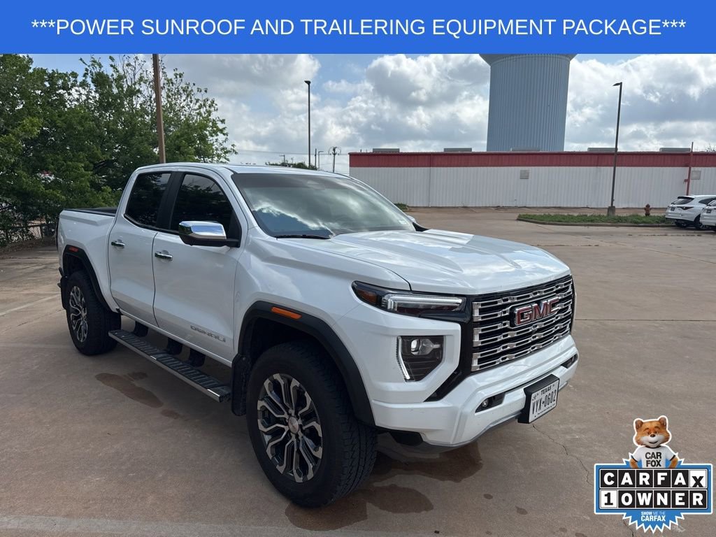 Used 2024 GMC Canyon Denali image 3