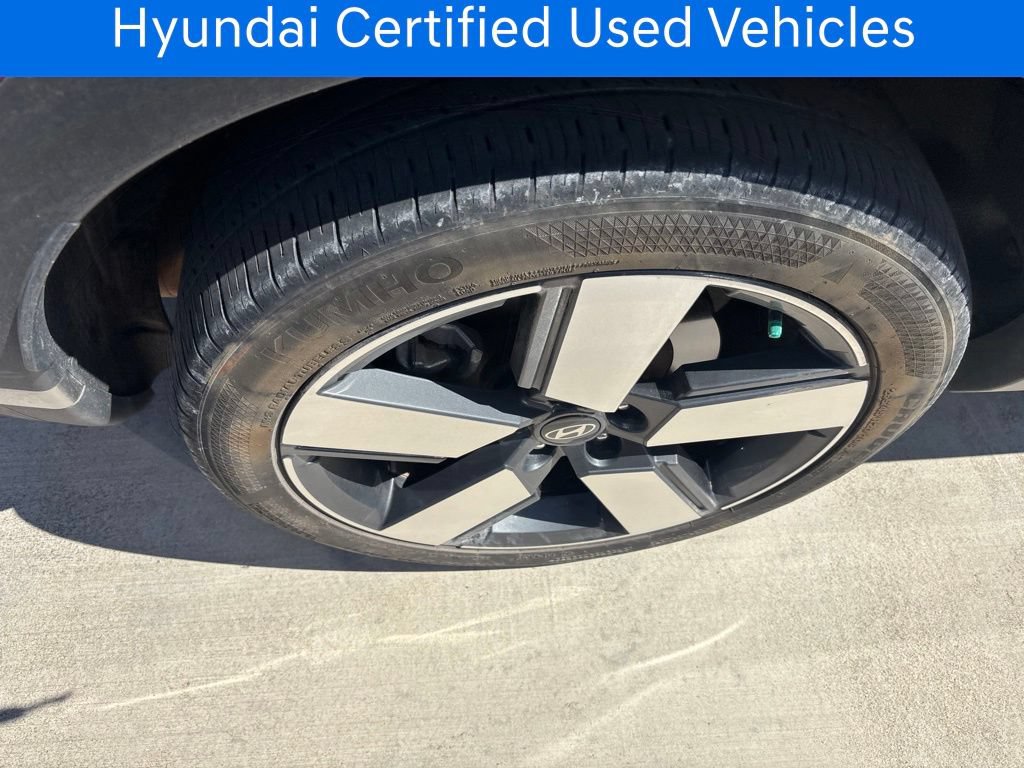 Certified 2024 Hyundai Santa Fe Limited FWD image 15