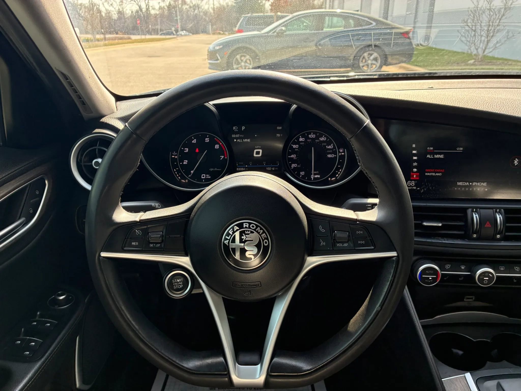 Used 2017 Alfa Romeo Giulia Ti image 25