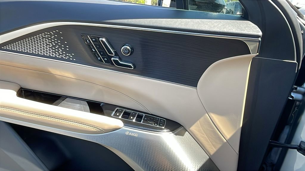 Used 2024 Cadillac Lyriq Sport w/ Nappa Leather Package AWD/4WD image 25