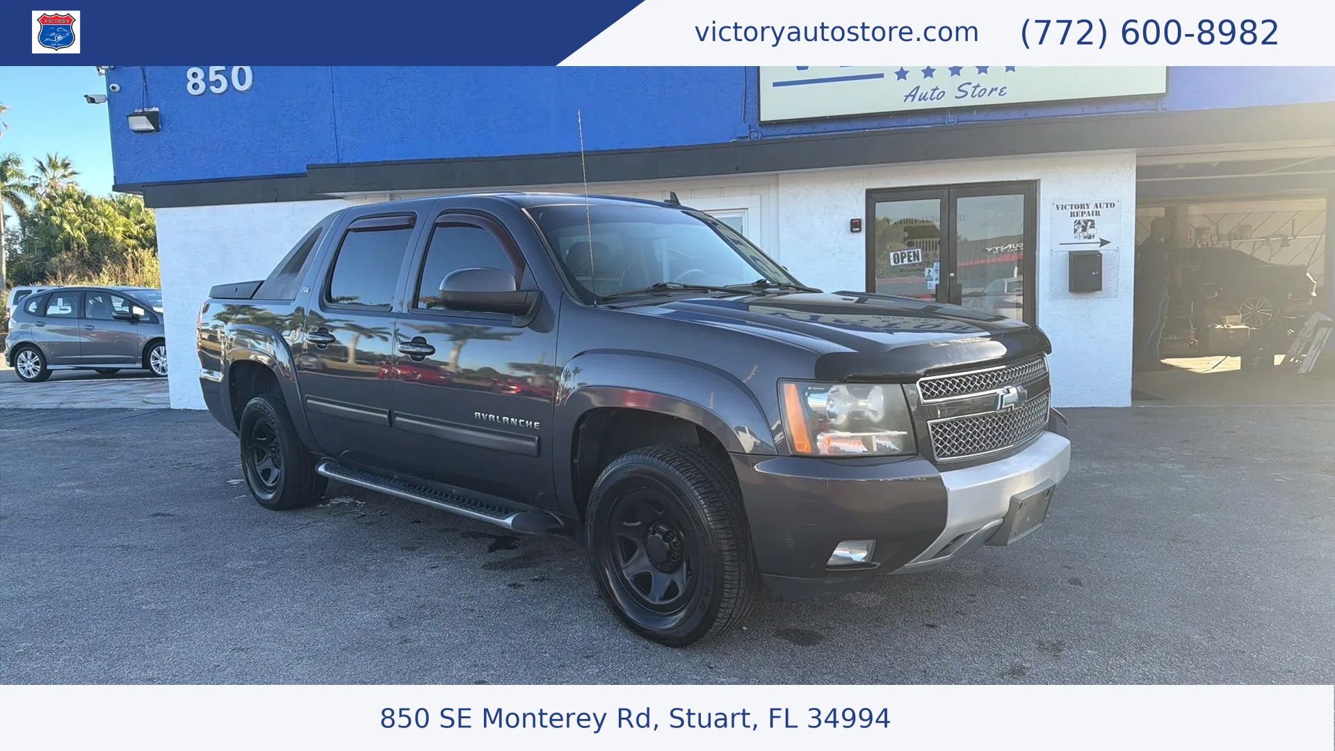 Used 2010 Chevrolet Avalanche LT w/ Suspension Package, Off-Road