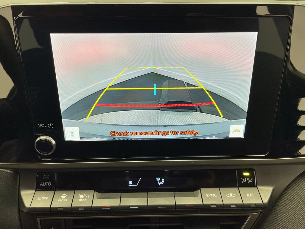 Used 2025 Toyota Camry LE FWD image 25
