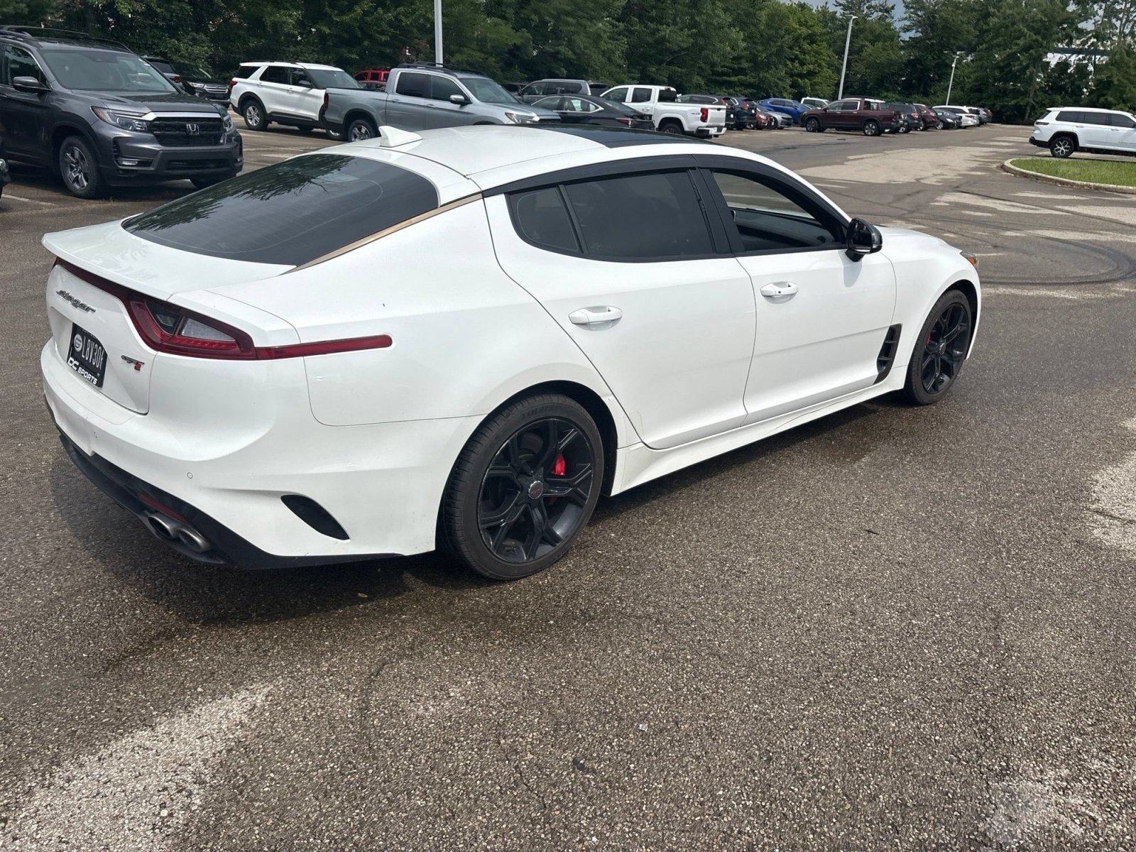 Used 2018 Kia Stinger GT2 AWD/4WD image 22