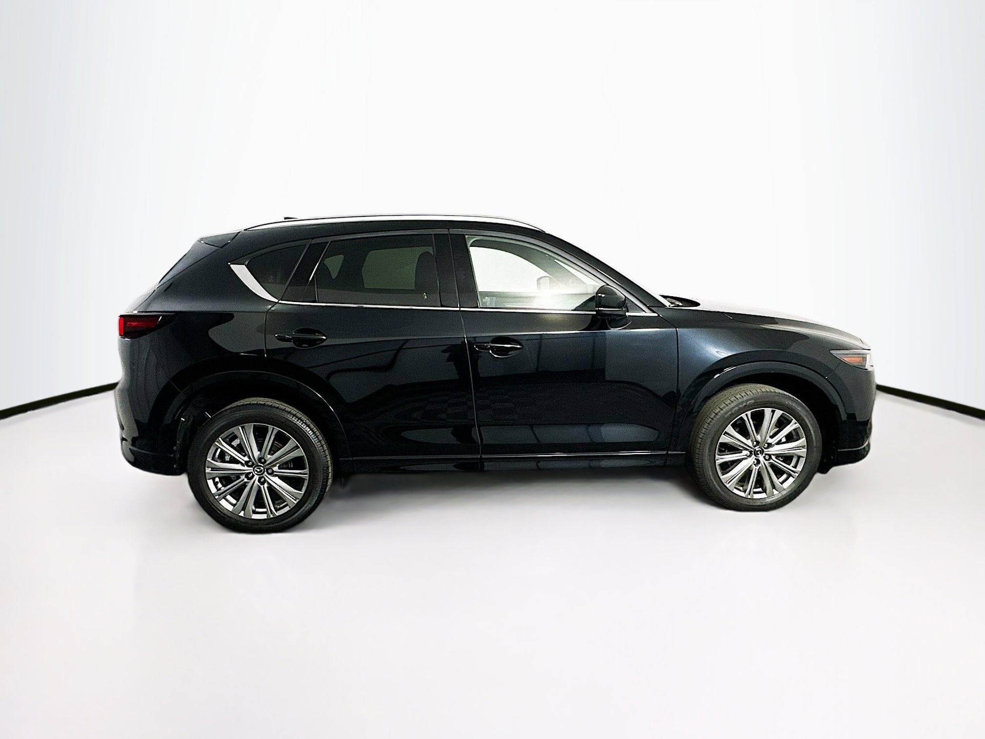 Used 2023 MAZDA CX-5 Signature image 10