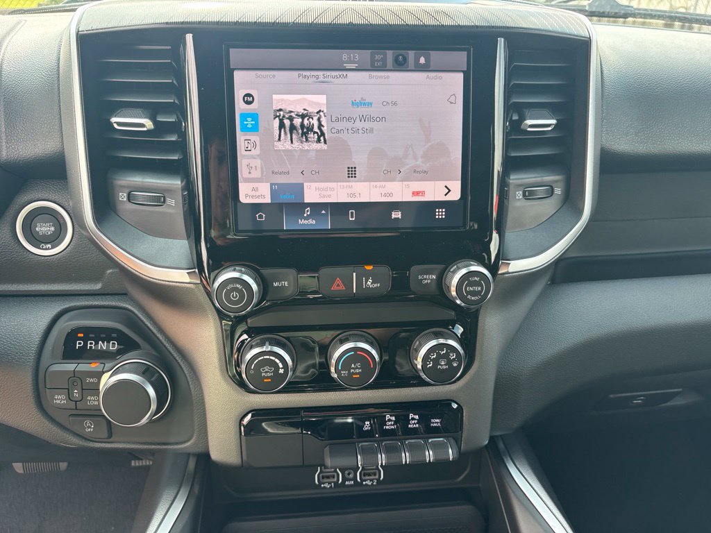 New 2026 RAM 1500 Express AWD/4WD image 24