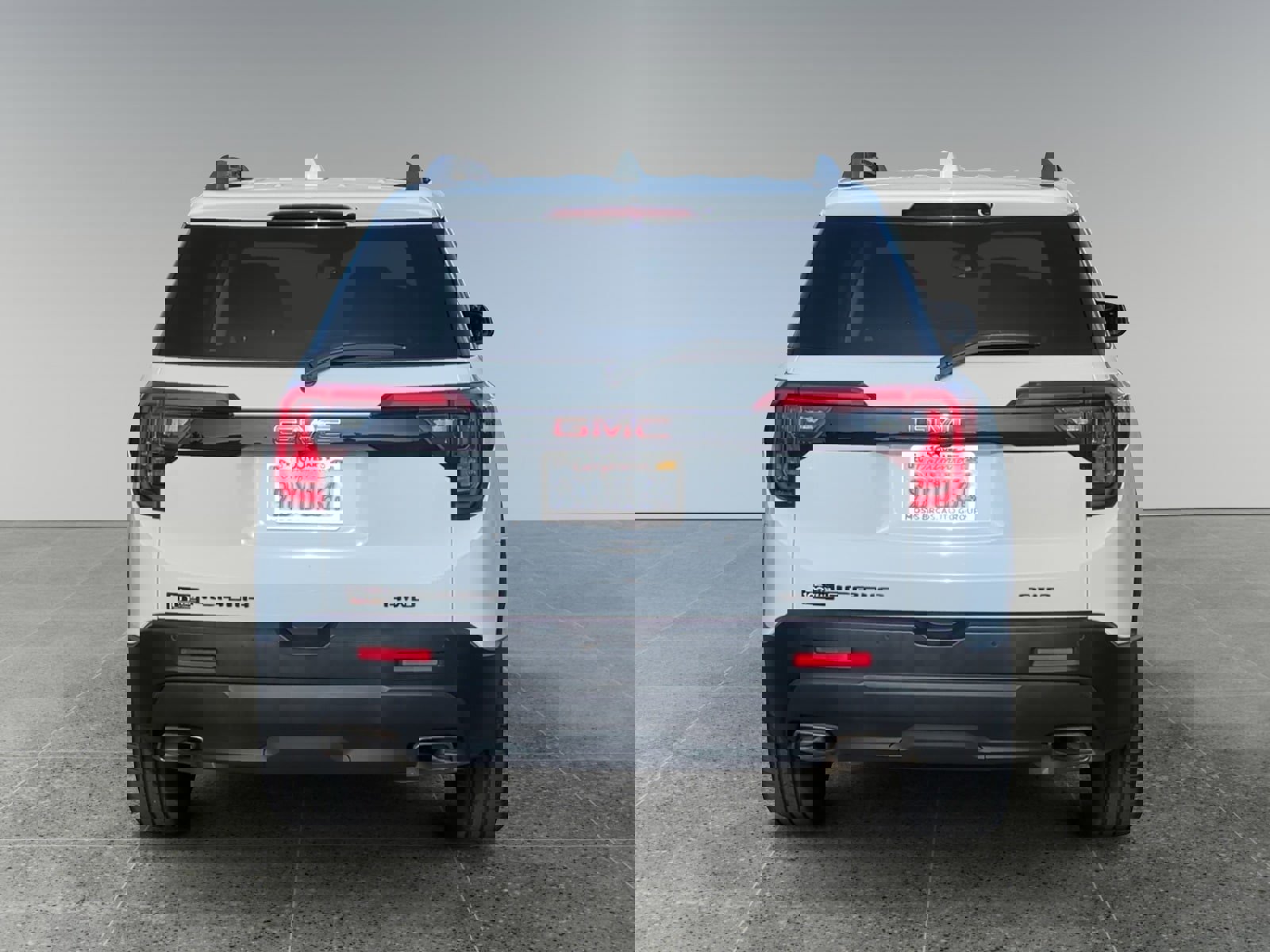 Used 2023 GMC Acadia SLE w/ Elevation Edition image 4