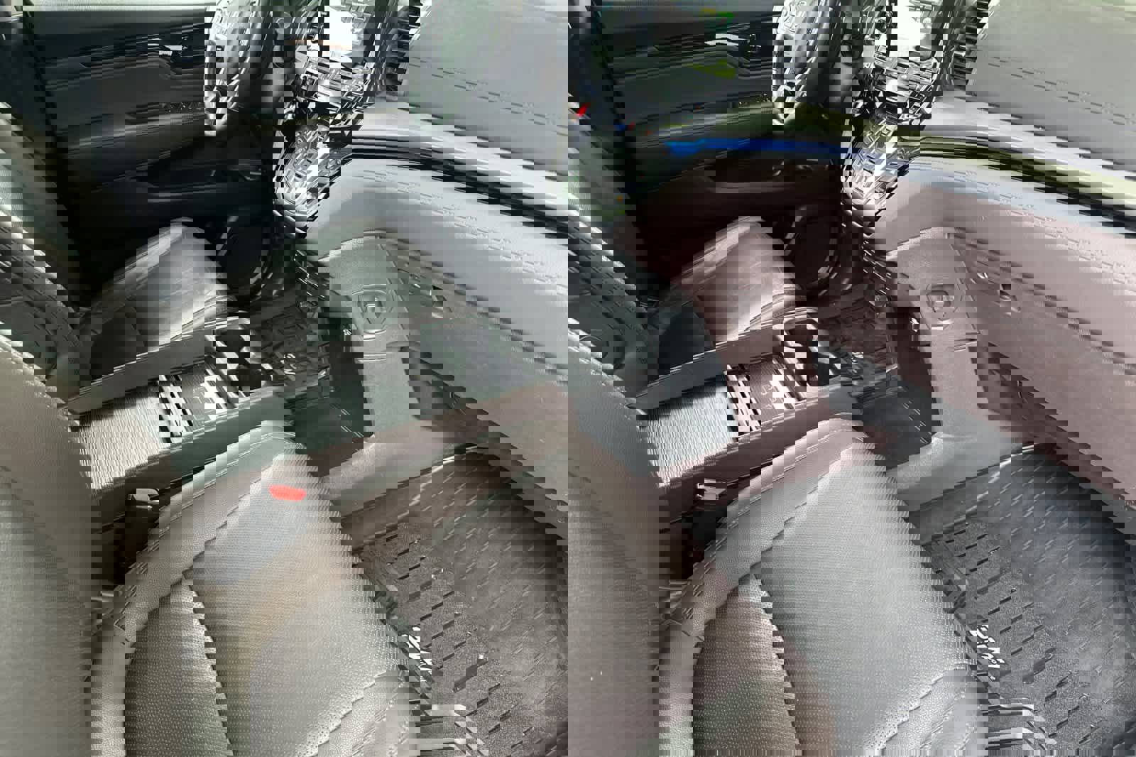 Used 2018 Honda Odyssey Elite image 18