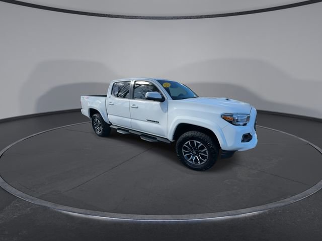Used 2023 Toyota Tacoma TRD Sport w/ Advanced Technology Package image 4