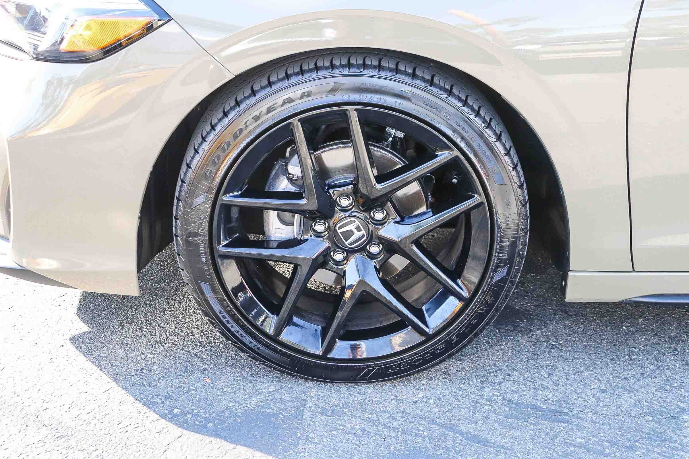 Used 2025 Honda Civic Sport image 12