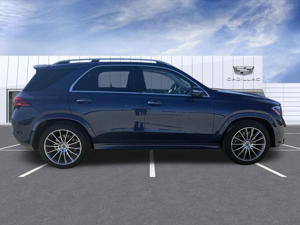 Used 2025 Mercedes-Benz GLE 350 4MATIC image 2