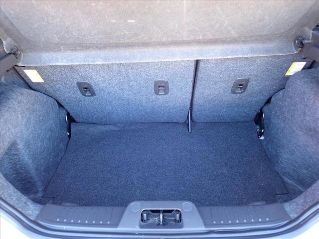 Used 2016 Ford Fiesta SE w/ Equipment Group 201A image 8