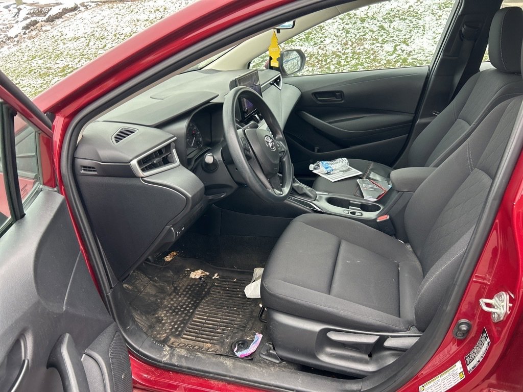 Used 2023 Toyota Corolla LE image 8
