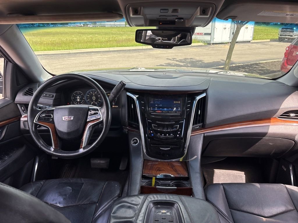 Used 2015 Cadillac Escalade ESV Luxury AWD/4WD image 20