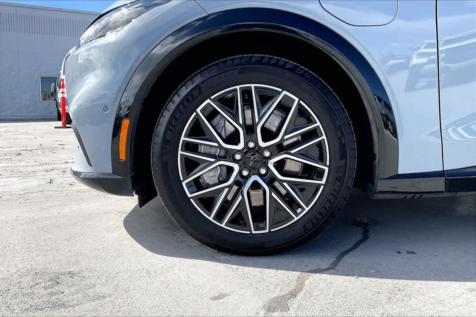Used 2024 Ford Mustang Mach-E Premium RWD image 8