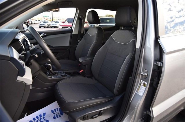 Certified 2023 Volkswagen Taos SE image 20