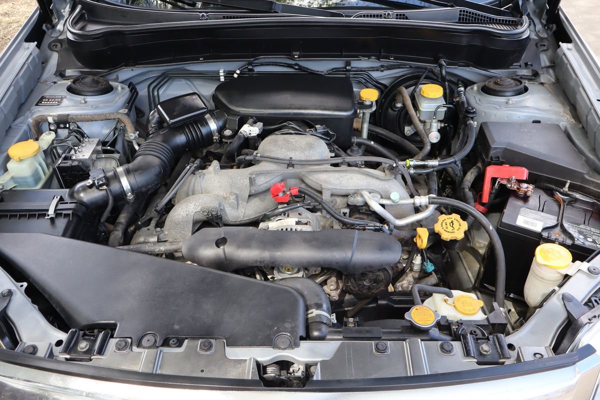 Used 2010 Subaru Forester 2.5X Premium AWD/4WD image 39