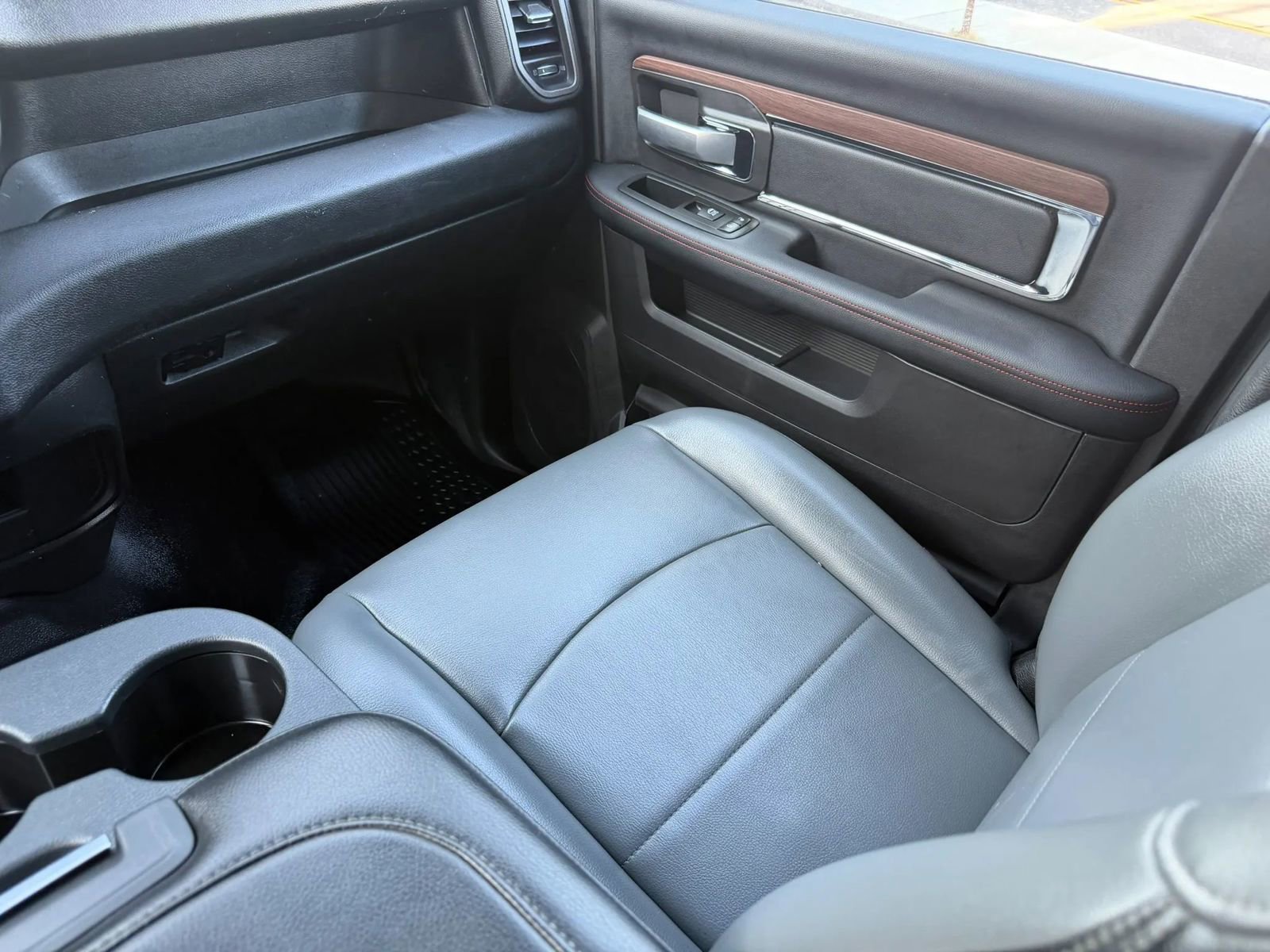 Used 2019 RAM 2500 Tradesman image 16