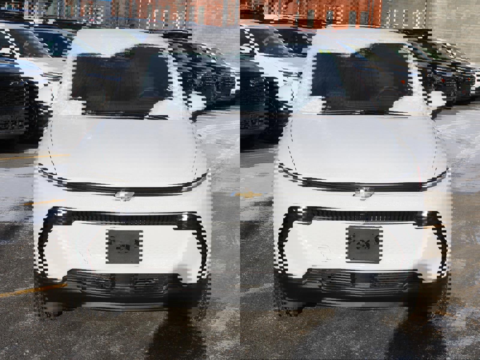 New 2026 Chevrolet Equinox EV LT image 2