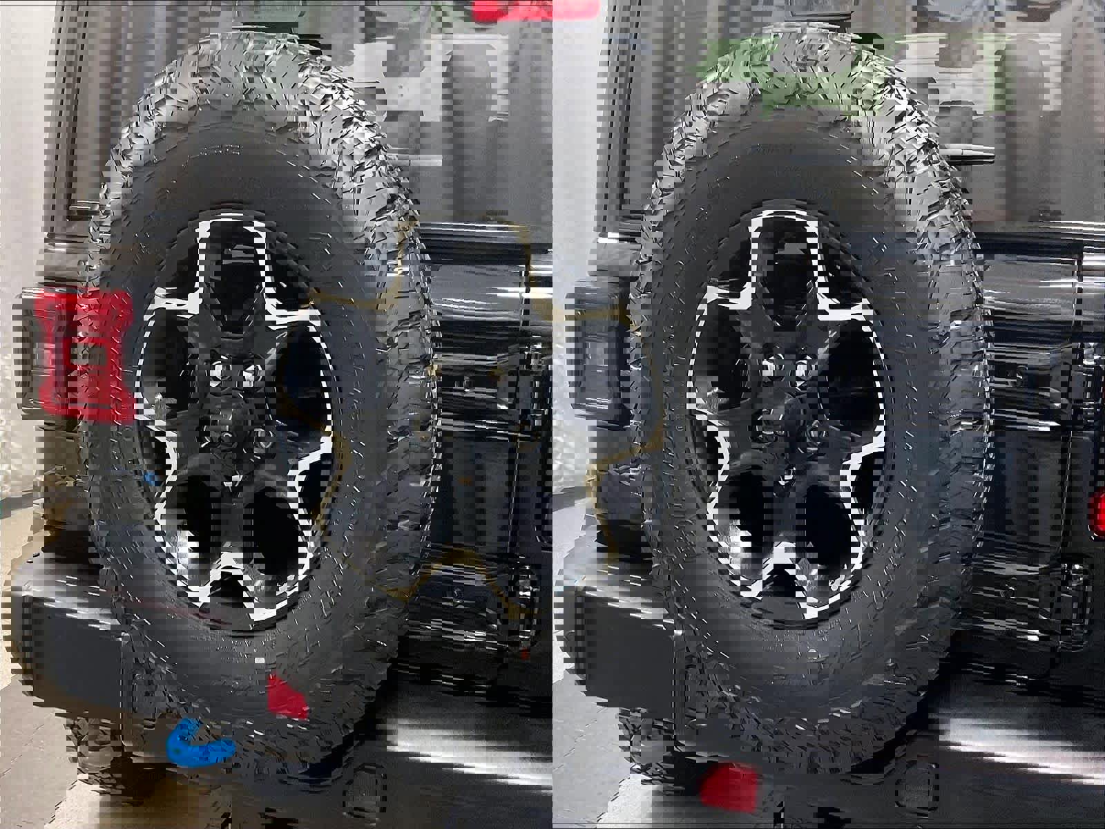 Used 2021 Jeep Wrangler Unlimited Rubicon 4xe w/ Steel Bumper Group AWD/4WD image 28