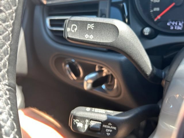 Used 2021 Porsche Macan AWD/4WD image 19