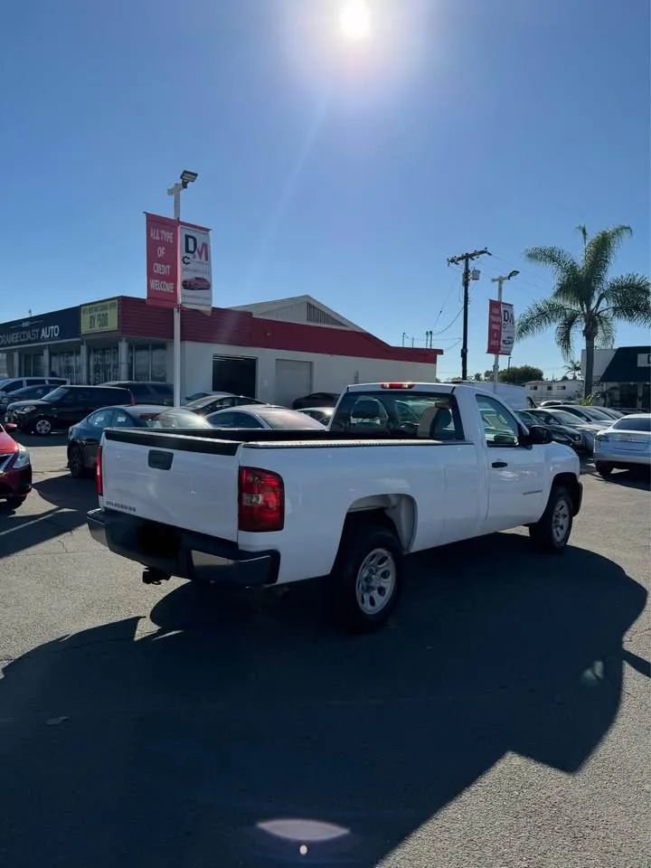 Used 2008 Chevrolet Silverado 1500 W/T RWD image 4