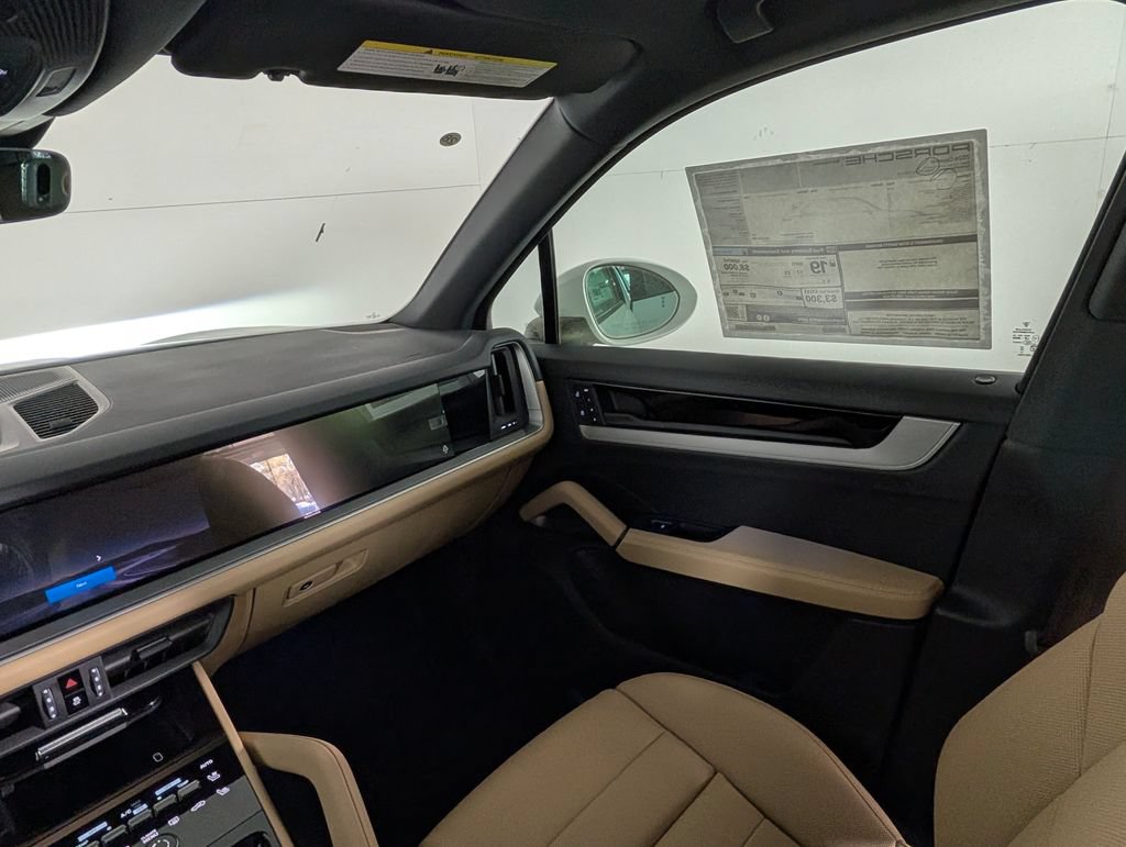 New 2026 Porsche Cayenne AWD/4WD image 23