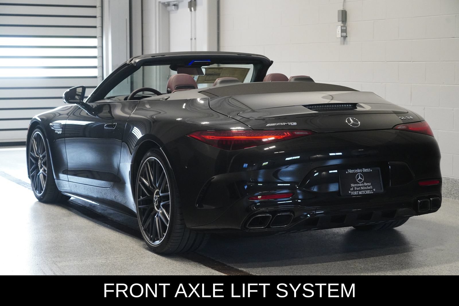 New 2026 Mercedes-Benz SL 63 AMG 4MATIC image 6