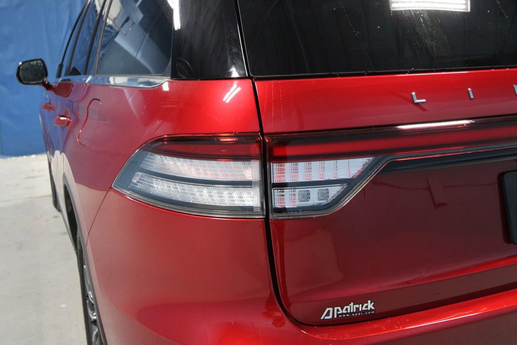 Used 2025 Lincoln Aviator AWD image 43