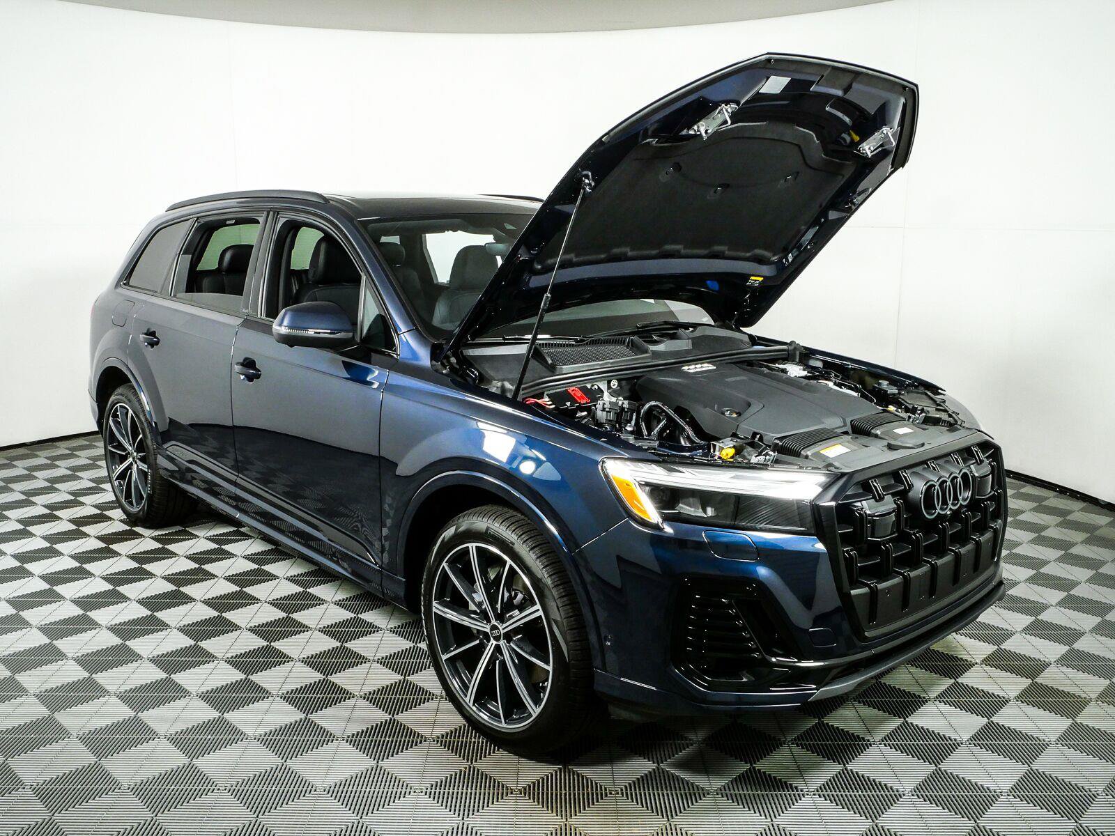 New 2026 Audi Q7 2.0T Premium Plus AWD/4WD image 39