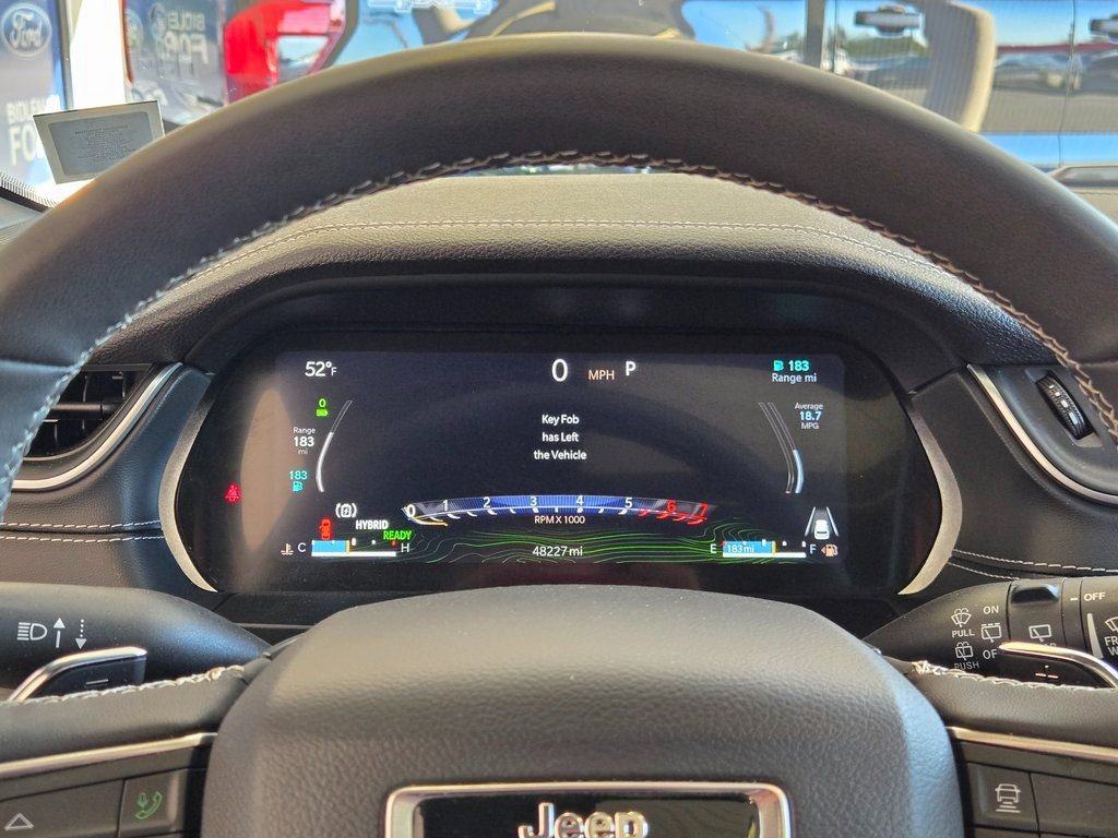 Used 2024 Jeep Grand Cherokee Limited 4xe image 17