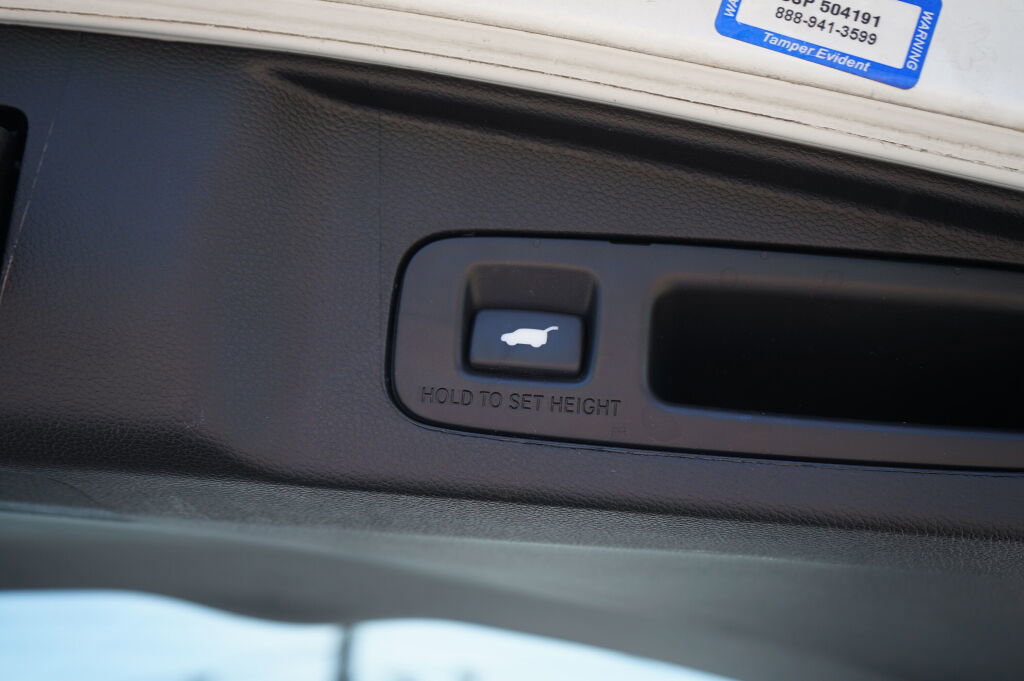 Used 2019 Honda CR-V Touring image 10