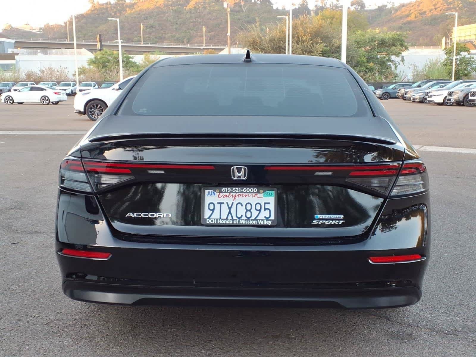 Used 2025 Honda Accord Sport image 3