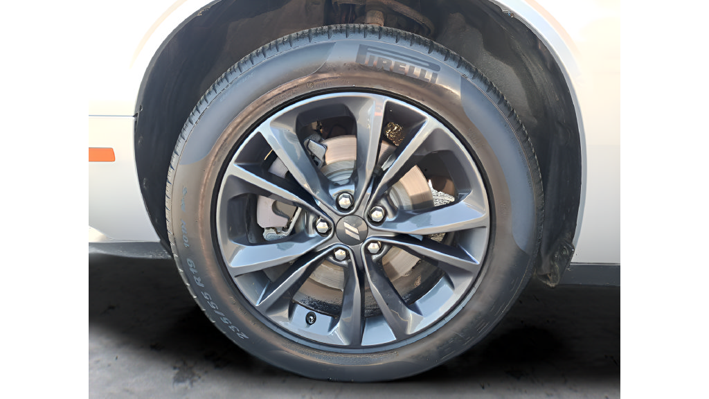 Used 2020 Dodge Challenger SXT w/ Driver Convenience Group AWD/4WD image 62