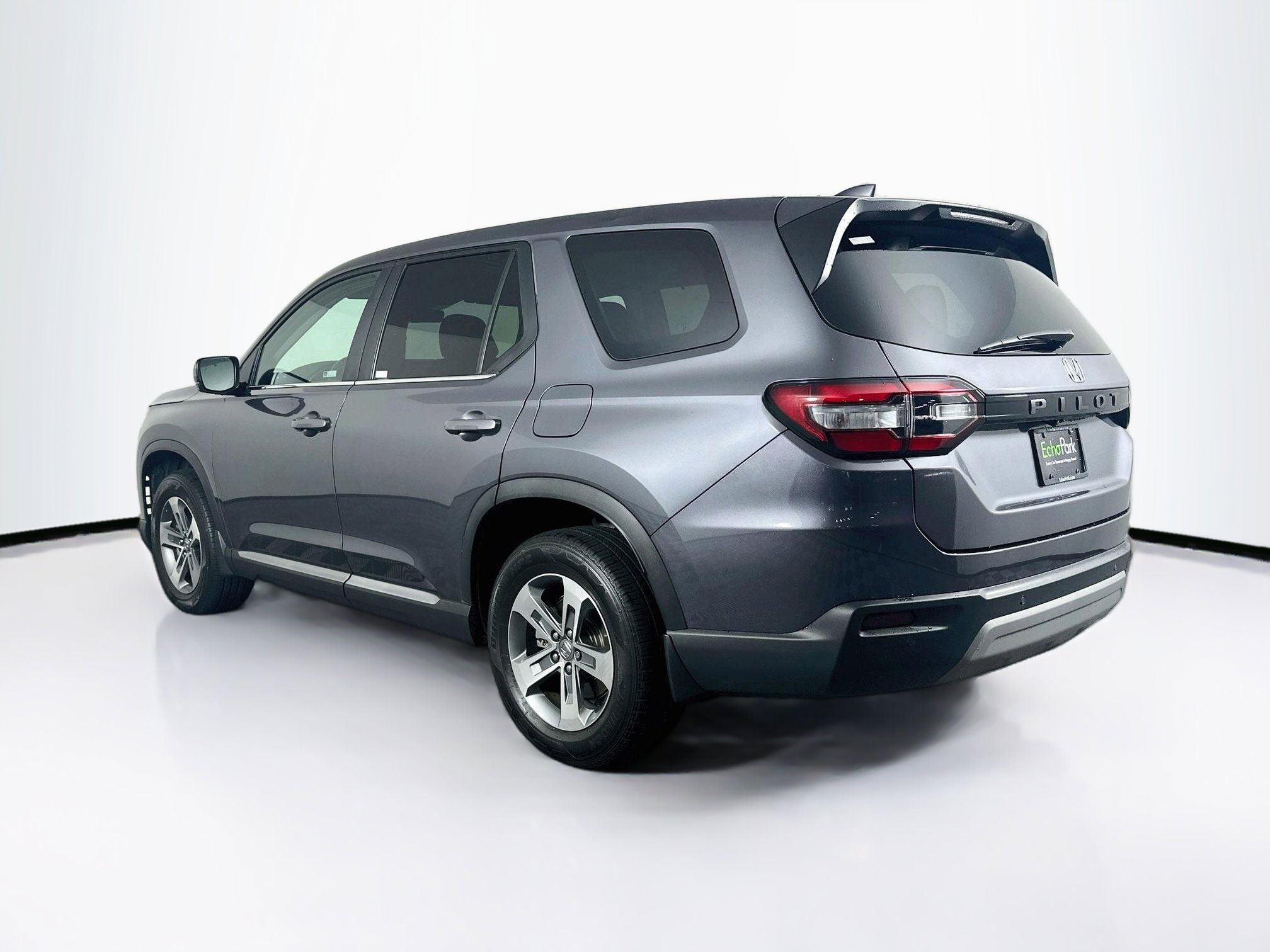 Used 2024 Honda Pilot EX-L image 5