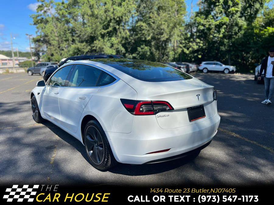 Used 2019 Tesla Model 3 Standard Range Plus image 8