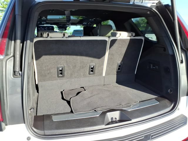 Used 2021 Cadillac Escalade Sport w/ Driver Assist Tech Package AWD/4WD image 22