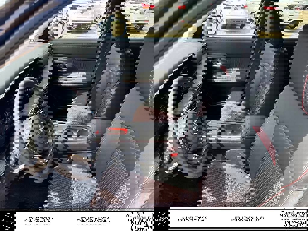 New 2025 Nissan Kicks SR image 26