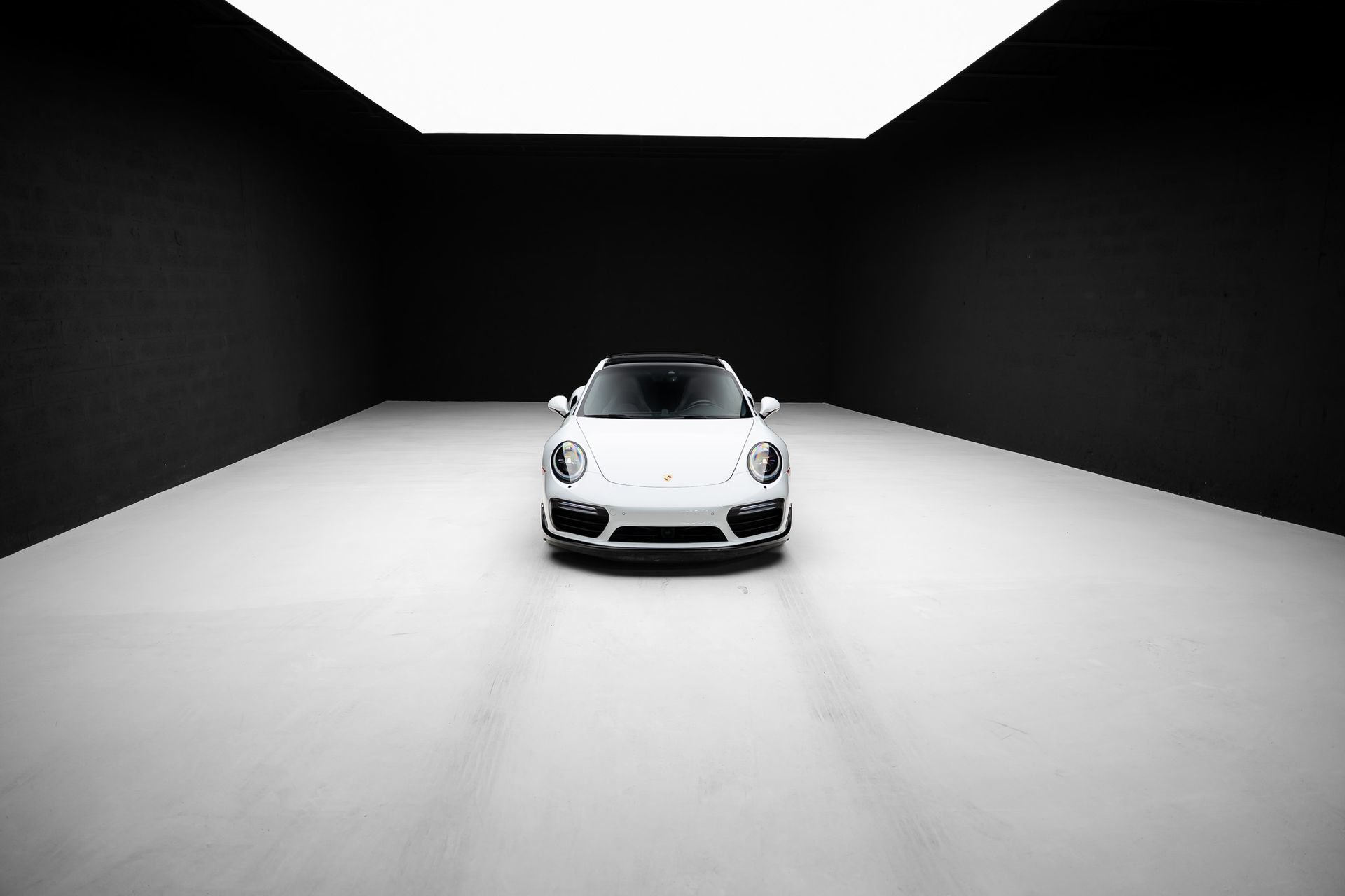Used 2017 Porsche 911 Turbo S AWD/4WD image 85