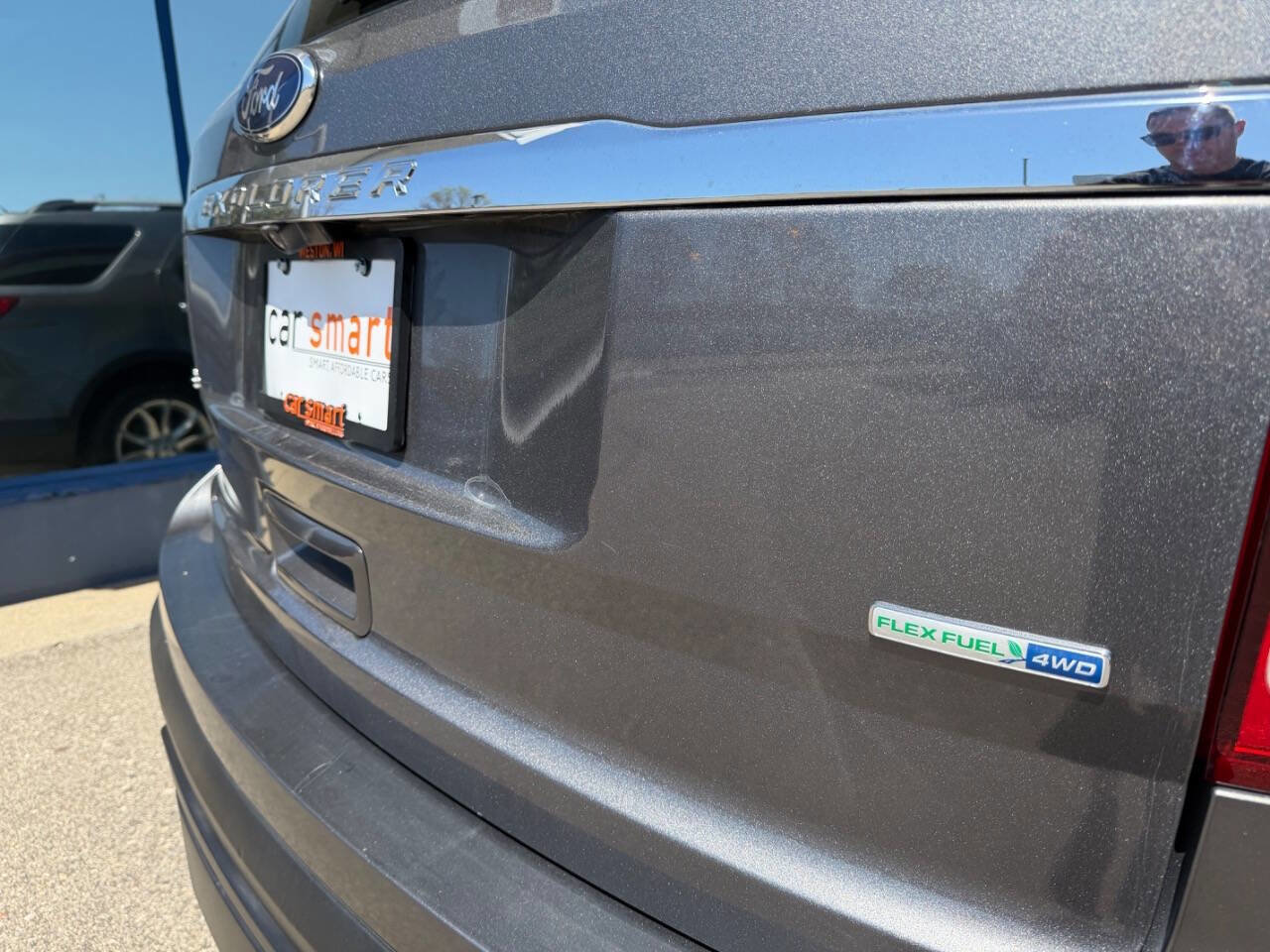 Used 2014 Ford Explorer Limited w/ Equipment Group 301A AWD/4WD image 10