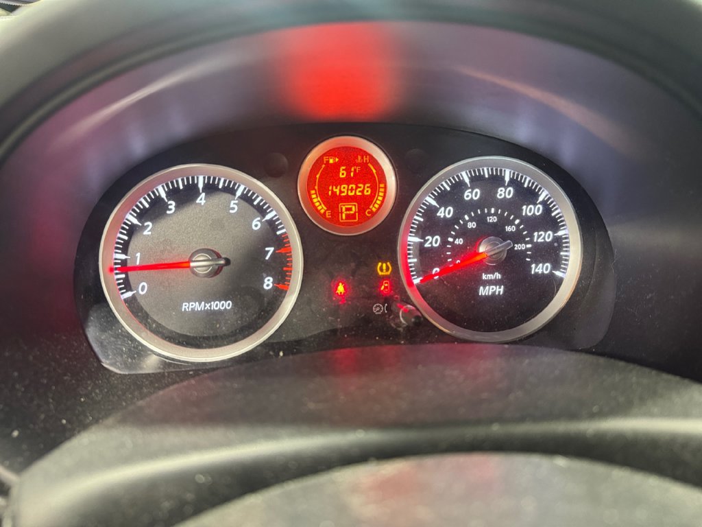 Used 2011 Nissan Sentra 2.0 SR FWD image 13