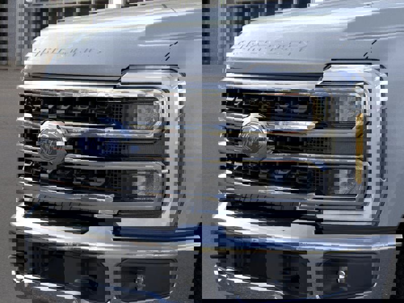 New 2025 Ford F350 King Ranch w/ Chrome Package image 17