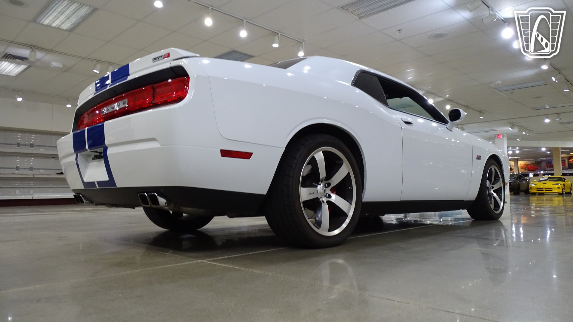 Used 2011 Dodge Challenger SRT8 w/ SRT Option Group II RWD image 16