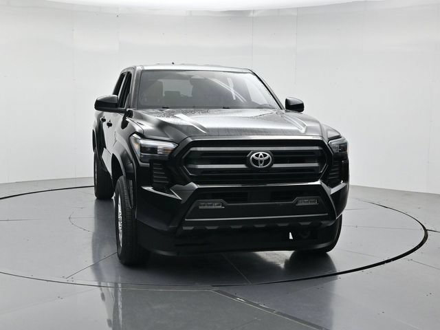 Used 2024 Toyota Tacoma SR5 AWD/4WD image 5