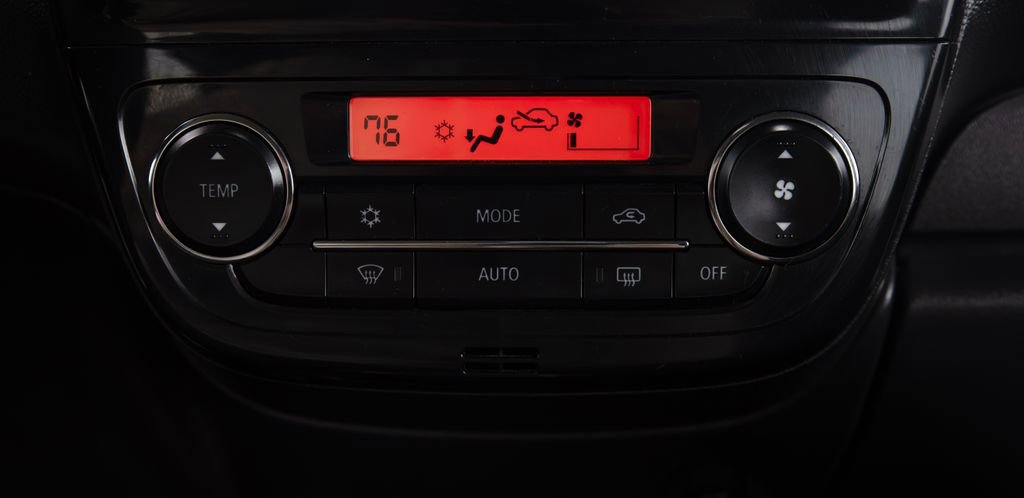 Used 2024 Mitsubishi Mirage ES image 26