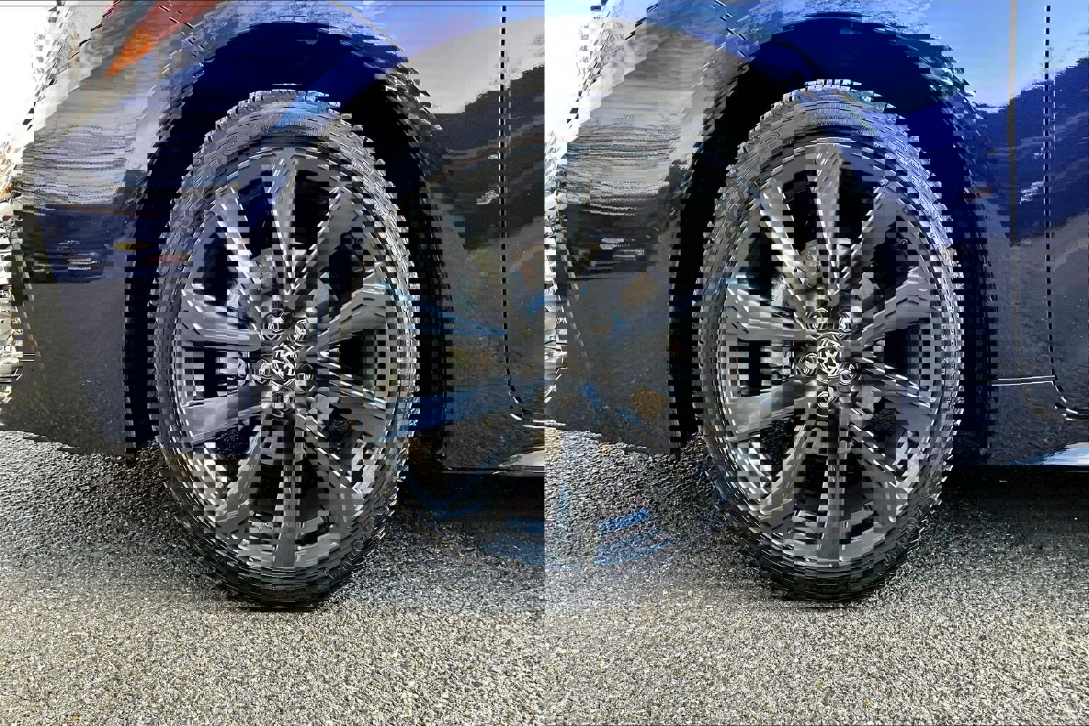 Used 2025 Toyota Corolla SE image 9