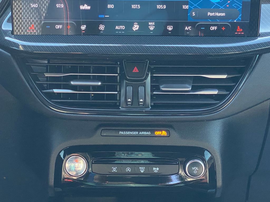 Used 2024 Ford Escape ST-Line w/ Tech Pack #1 AWD/4WD image 22