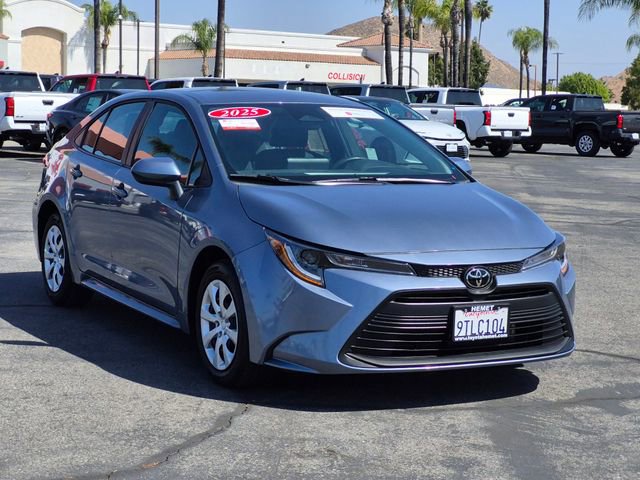 Used 2025 Toyota Corolla LE image 3