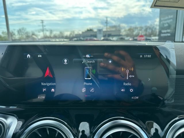 New 2026 Mercedes-Benz GLB 250 4MATIC image 30