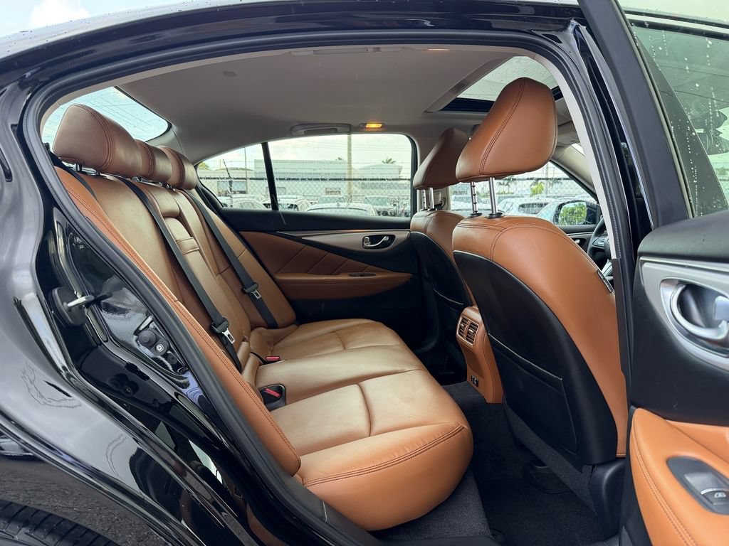 Used 2023 INFINITI Q50 Luxe w/ Cargo Package RWD image 15